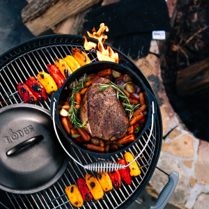 Dutch Oven with Bail Handle